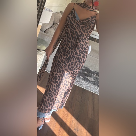 Topshop chiffon cowl slip dress in leopard print with blue chiffon with scarf - Picture 3 of 9